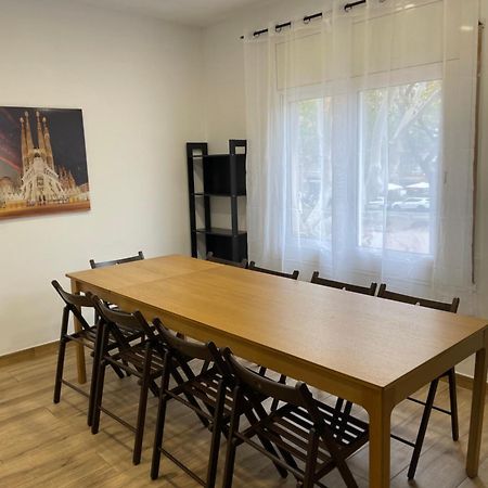 Apartamentos Tarradellas Sants Estació Barcelona Exterior foto
