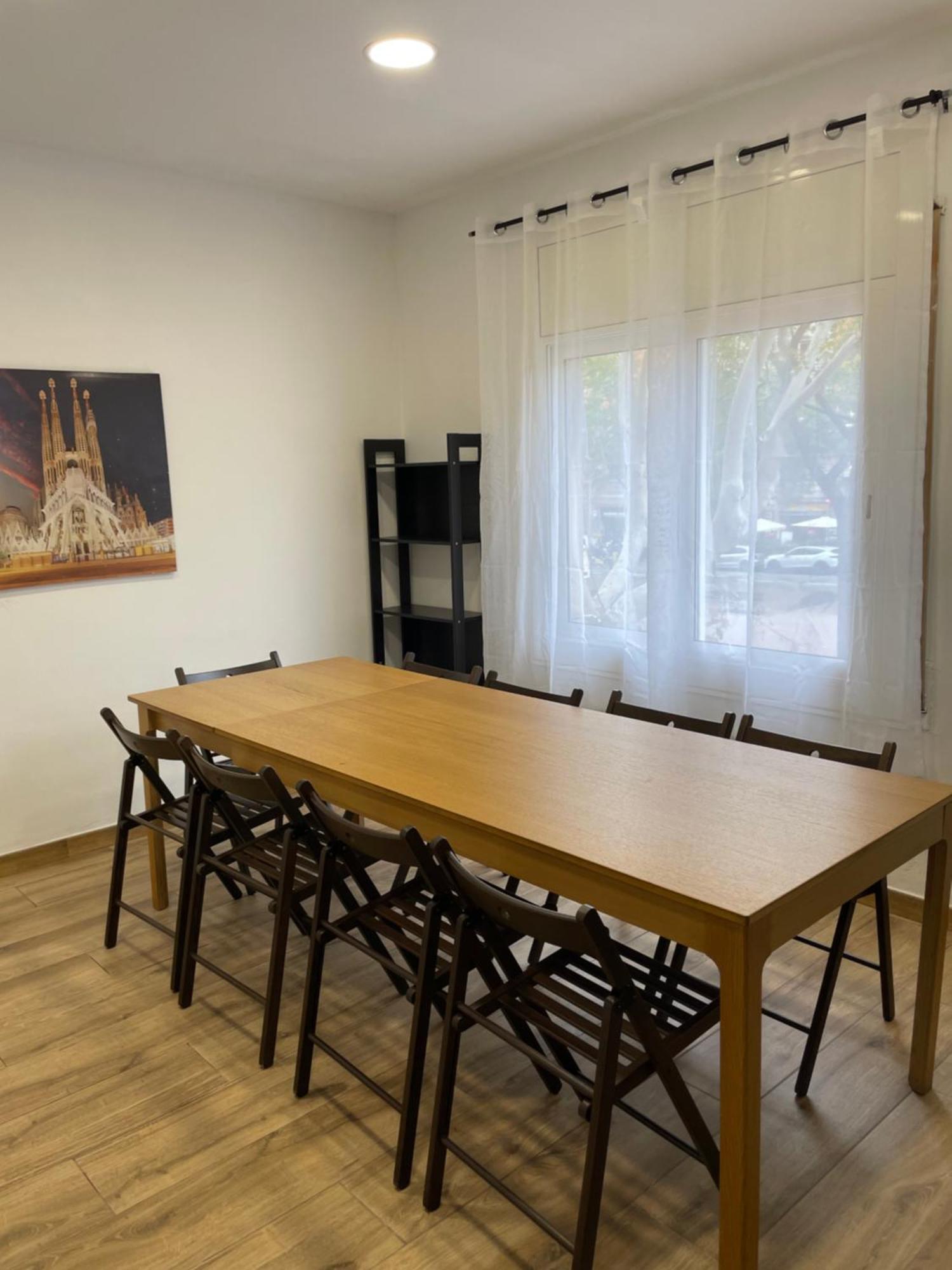 Apartamentos Tarradellas Sants Estació Barcelona Exterior foto