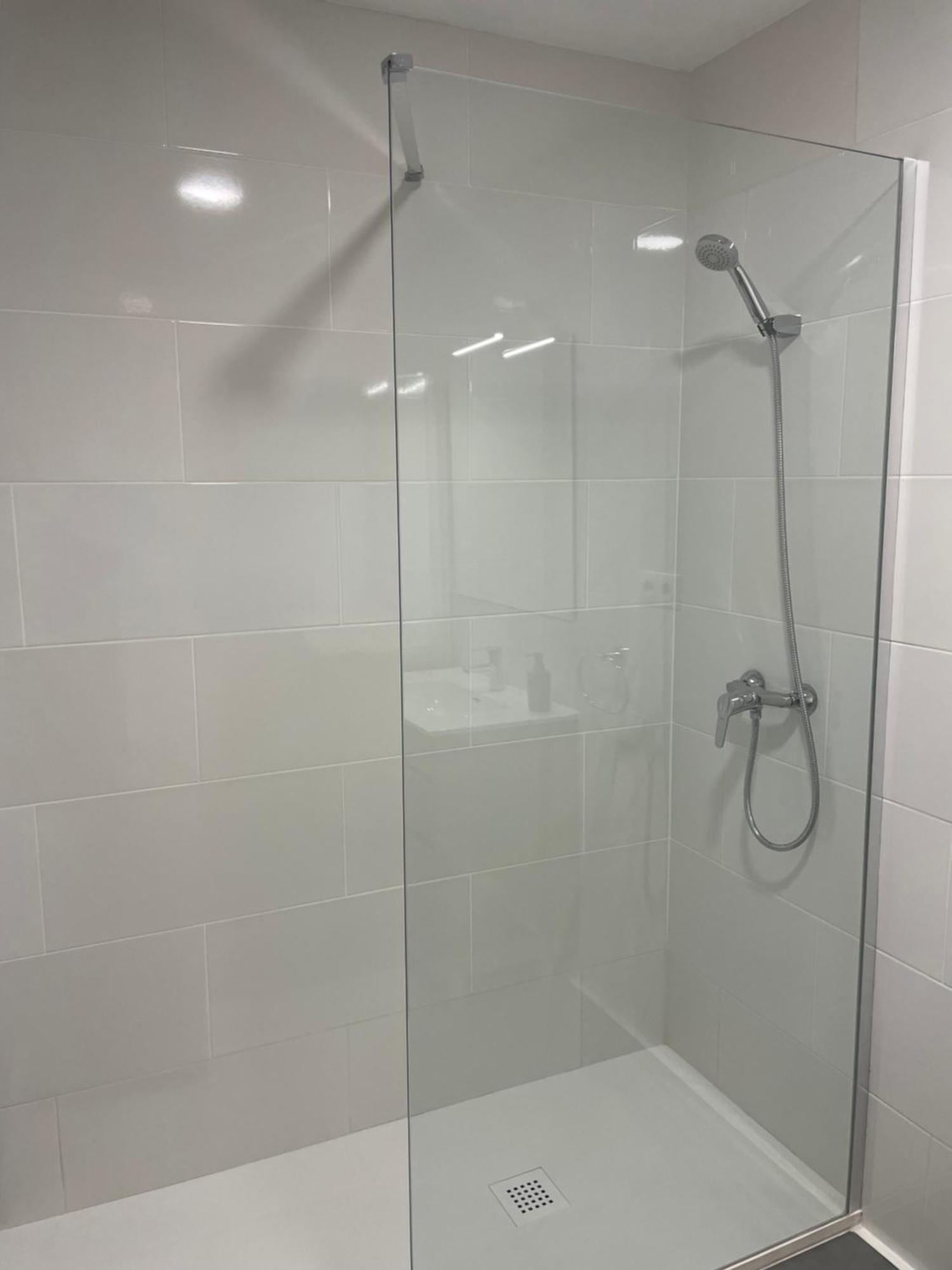 Apartamentos Tarradellas Sants Estació Barcelona Exterior foto