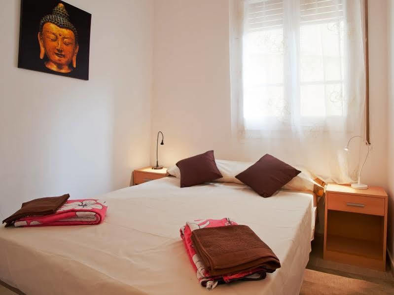 Apartamentos Tarradellas Sants Estació Barcelona Exterior foto