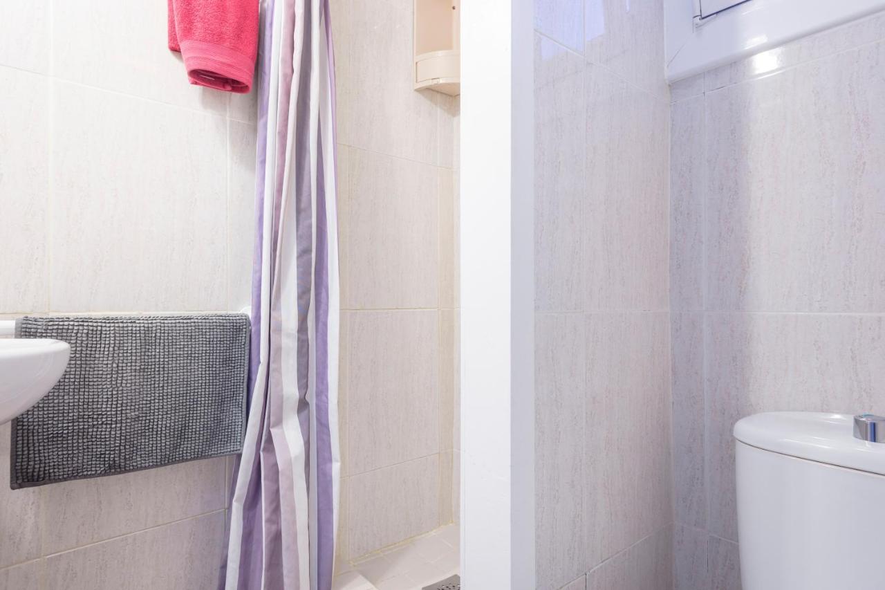 Apartamentos Tarradellas Sants Estació Barcelona Exterior foto