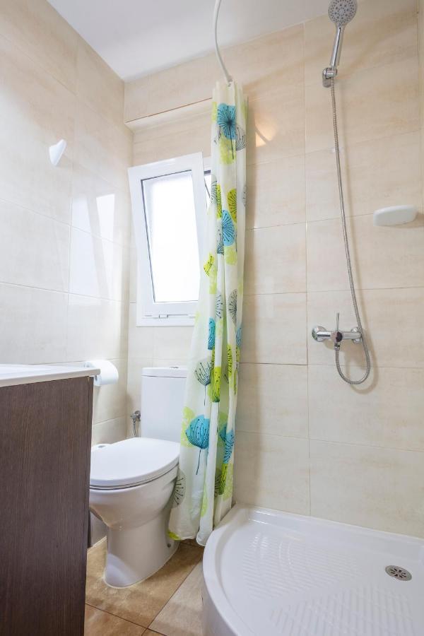 Apartamentos Tarradellas Sants Estació Barcelona Exterior foto